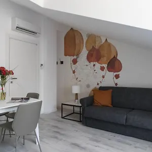Italianway - Commenda 35 , Milán Italia